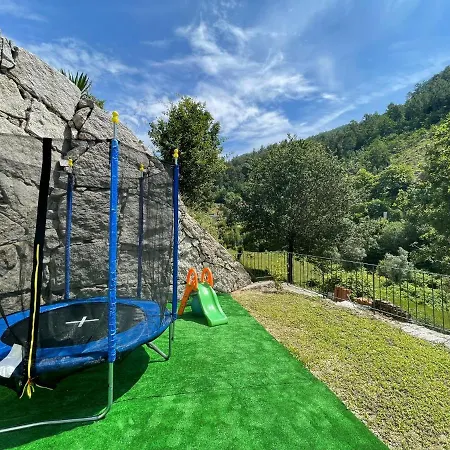 Chalet Teixeira - *